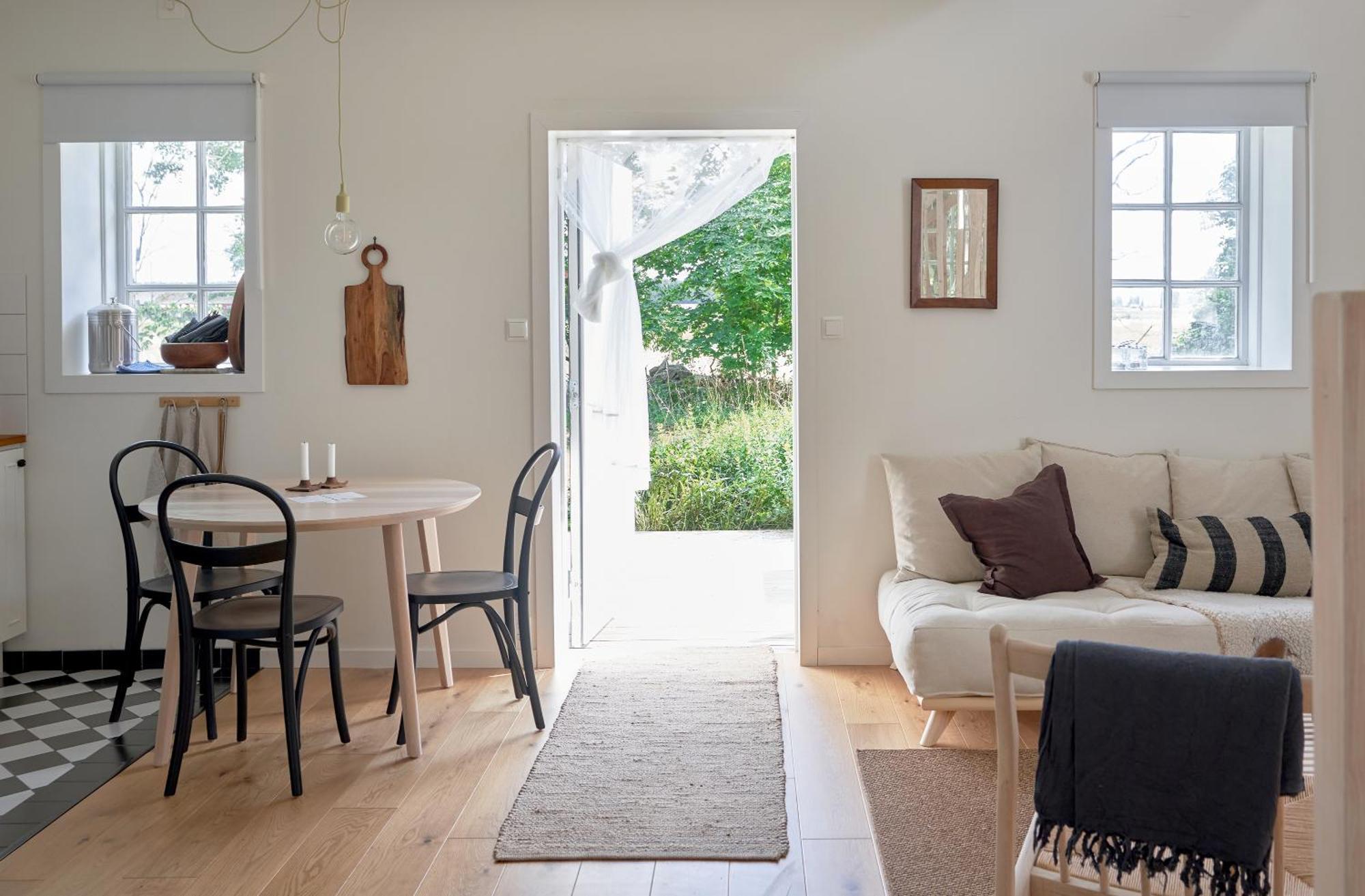 Kungs Starby Gard Bed And Breakfast Vadstena Bagian luar foto