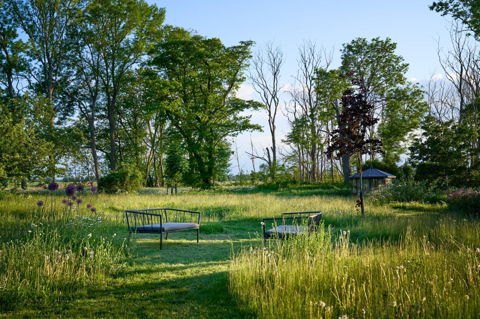 Kungs Starby Gard Bed And Breakfast Vadstena Bagian luar foto