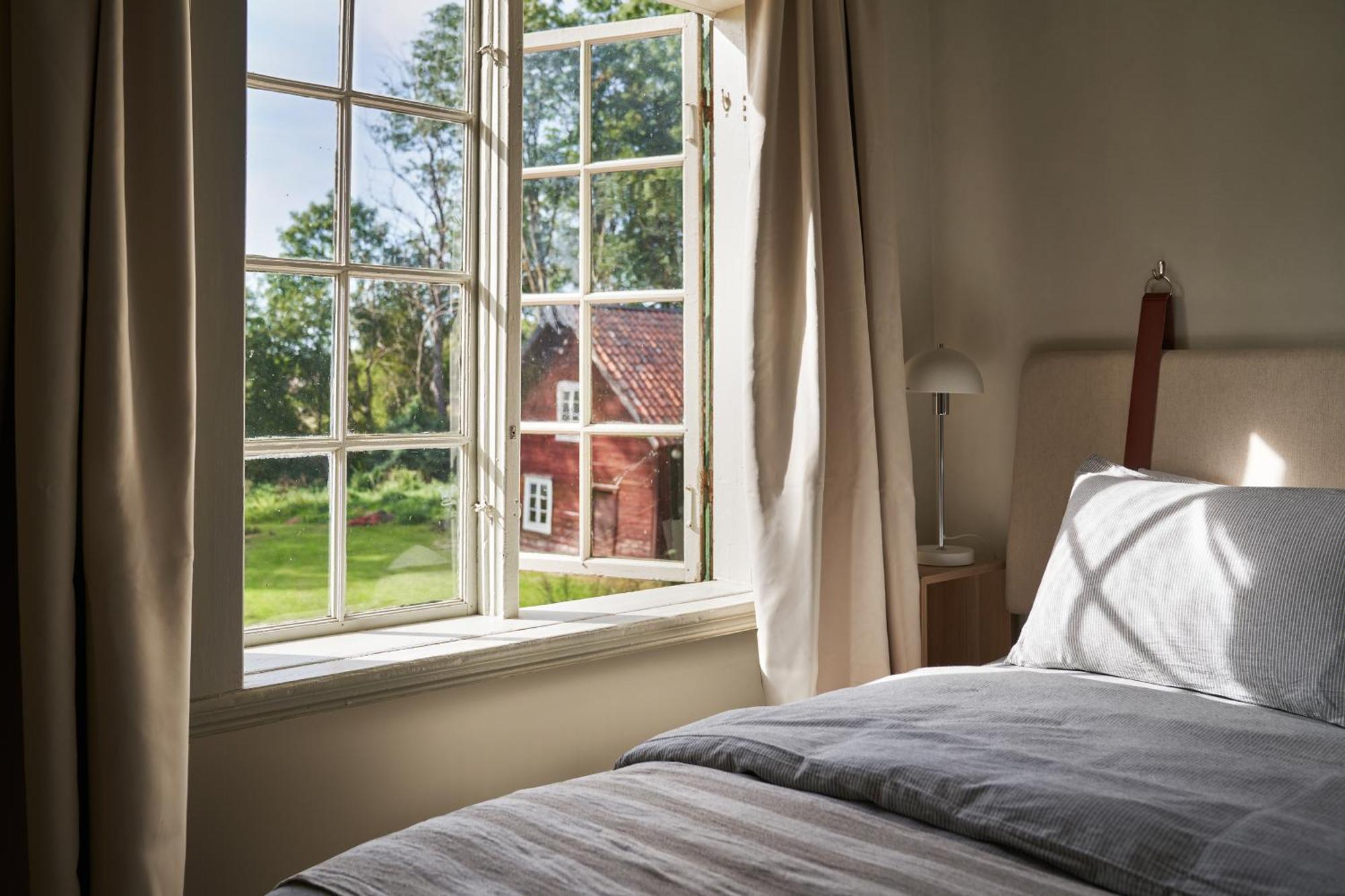 Kungs Starby Gard Bed And Breakfast Vadstena Bagian luar foto